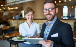 Aktuális híreink: Keressük álmaink és a Hethland Zamárdi Üdülő vezetőit!
