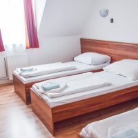 Kezdőlap: Háromágyas 2